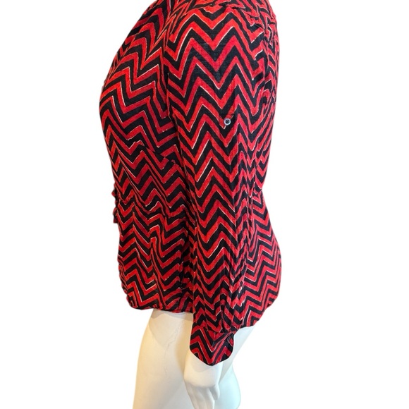 Ralph Lauren Women's Red and Black Zigzag Top - Picture 2 of 11